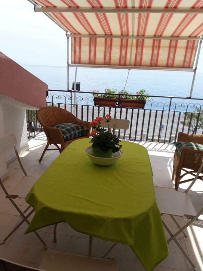 Centrocitta Beach 洛卡卢美拉 外观 照片